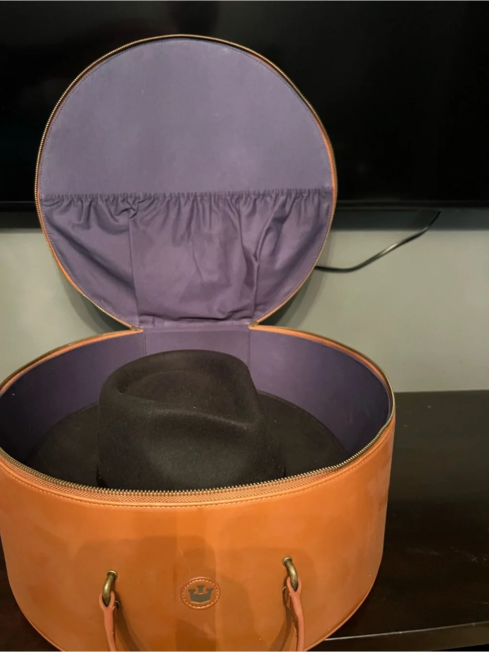 Goorin Brothers Classic Round Tweed Travel Hat Box Bag - Tan Trim